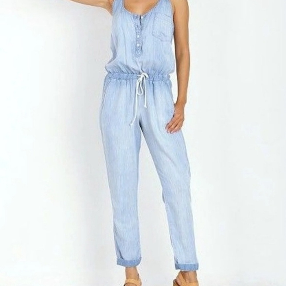 Bella Dahl Light Wash Chambray Jumper sz M